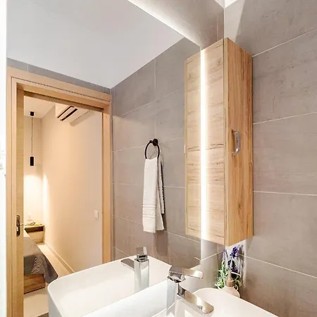 George Apartament Kastellanoi (Parelioi, Corfu)