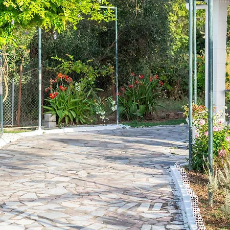 George Apartament Kastellanoi (Parelioi, Corfu)